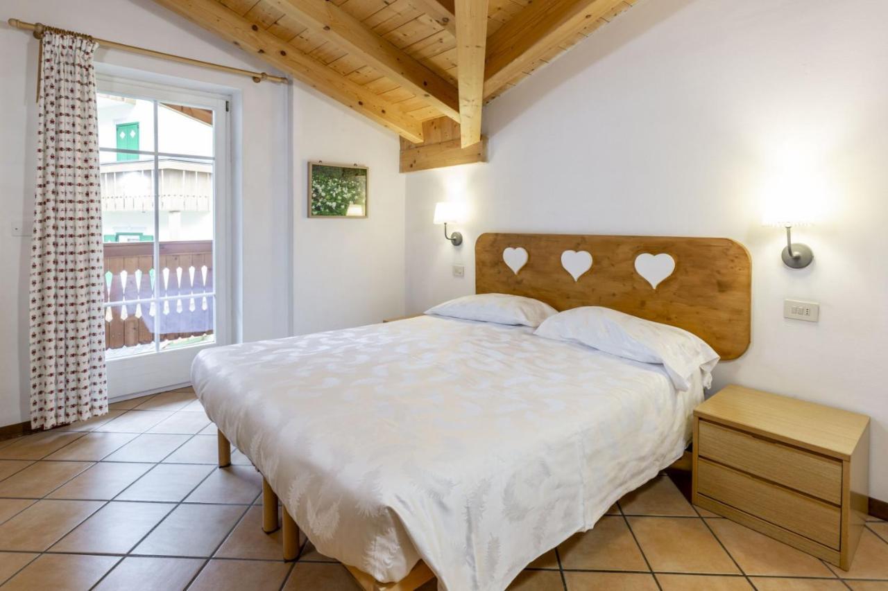 Ferienwohnung Casa Riz Campitello di Fassa Exterior foto